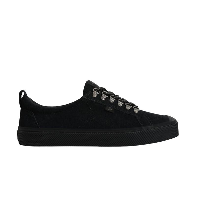 OCA Low Speedhooks All Black Suede Sneaker